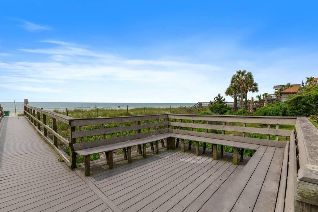 Cabana Palms - Oceanfront Renovated King Bed Sauna Myrtle Beach Exterior photo