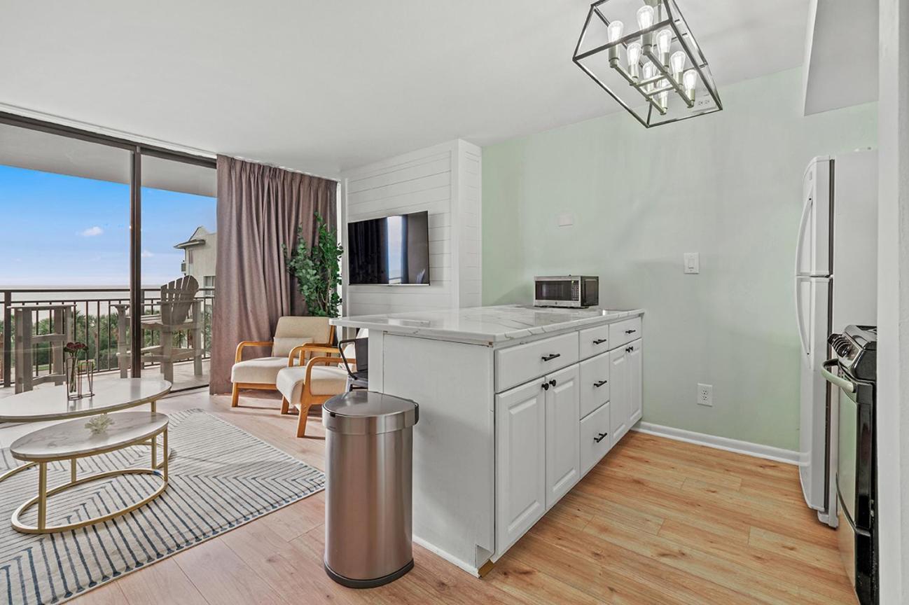 Cabana Palms - Oceanfront Renovated King Bed Sauna Myrtle Beach Exterior photo