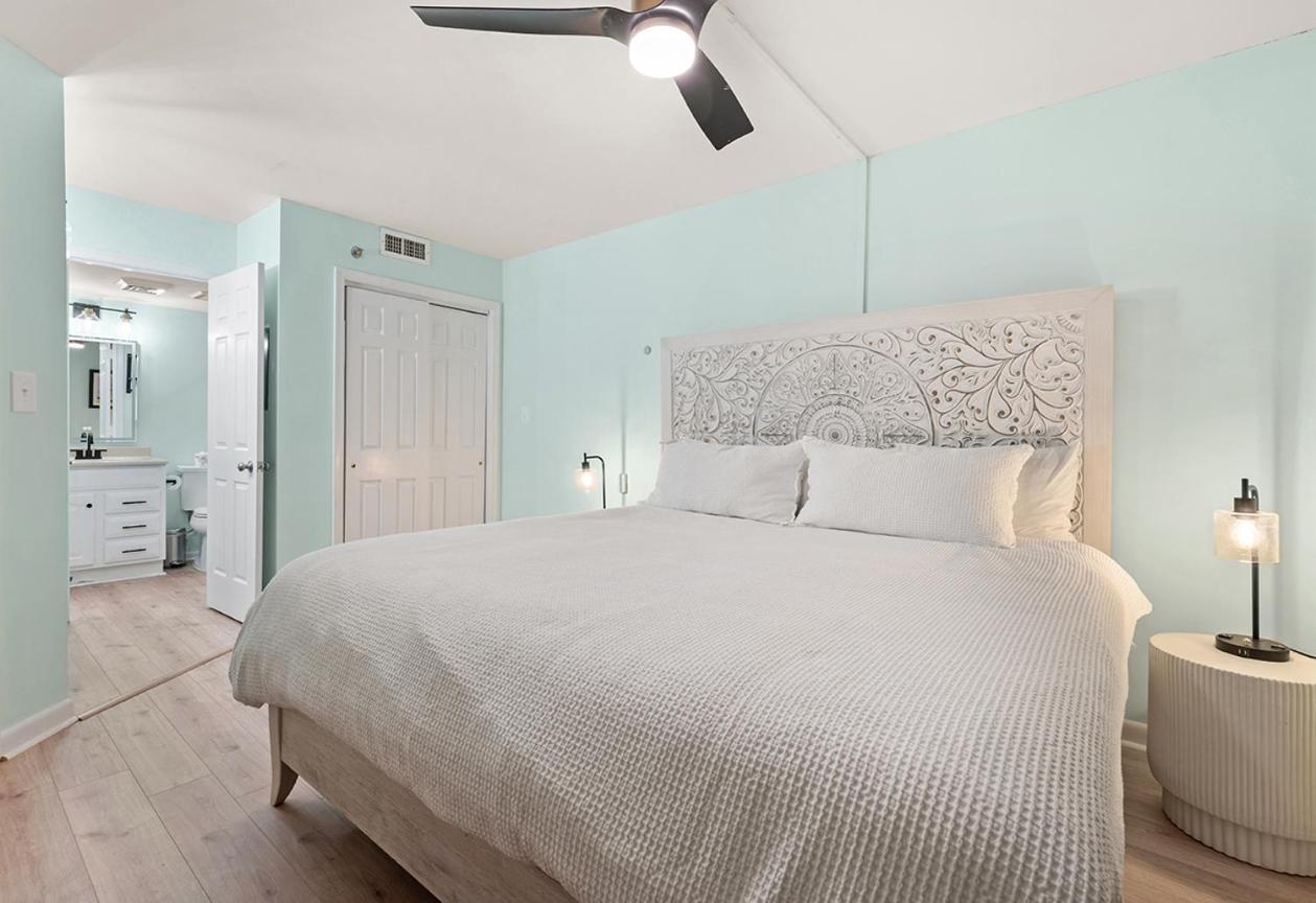 Cabana Palms - Oceanfront Renovated King Bed Sauna Myrtle Beach Exterior photo