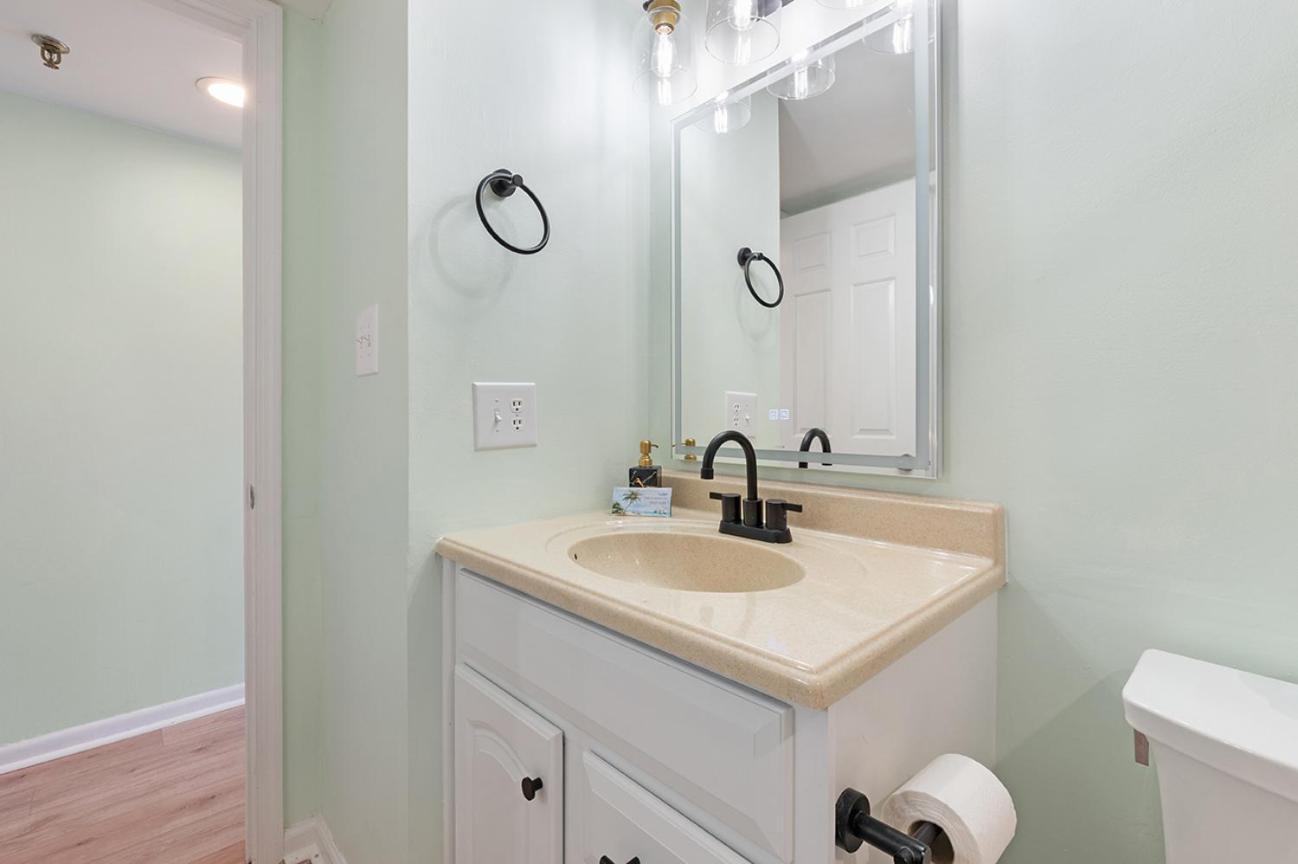 Cabana Palms - Oceanfront Renovated King Bed Sauna Myrtle Beach Exterior photo